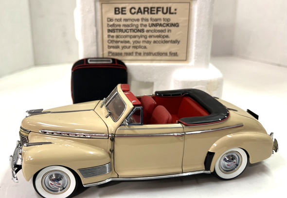RESALE SHOP - Danbury Mint 1:24 1941 Chevrolet Special Deluxe - L/N