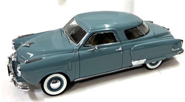 RESALE SHOP - Danbury Mint 1:24 1951 Studebaker Commander Coupe Ltd Ed - L/N