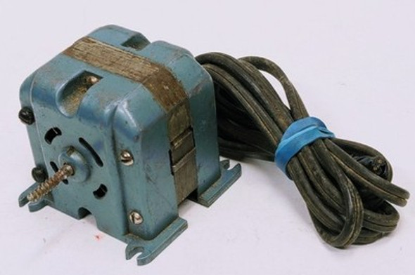 RESALE SHOP - A.C. Gilbert - Erector - 20 Watt Electric Engine A49 - Preowned