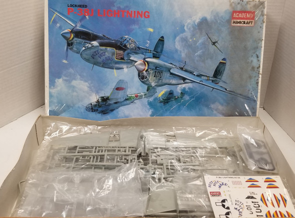RESALE SHOP - Academy/Minicraft 1/48 Lockheed P-38J Lightning #2126