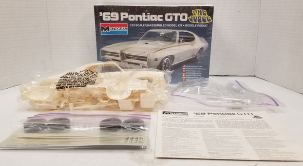 RESALE SHOP - Monogram 1/24 '69 Pontiac GTO The Judge #2294