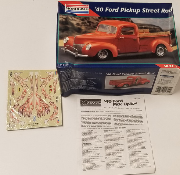 RESALE SHOP - Monogram #2720 1940 Ford Pickup Street Rod 1:24 Skill 2
