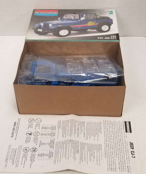 RESALE SHOP - Monogram 1/24 2'N1 JEEP CJ-7 #2966