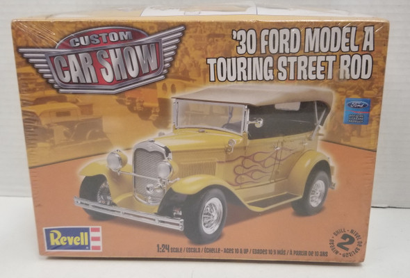 RESALE SHOP - Revell 1/24 Custom Car Show '30 Ford Model A Touring Street Rod #85-4242