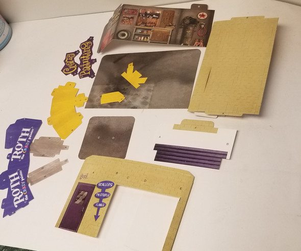 RESALE SHOP - Revell #85-6732 Ed Big Daddy Roth Rat Fink Figure/ Diorama Crazy Painting 1/25