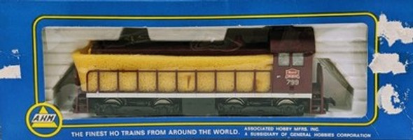 RESALE SHOP - AHM HO Scale Rock Island Line ALCO GE 1000 Switcher #5010L - Preowned
