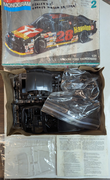 RESALE SHOP - Monogram 1/24 Havoline Ford Thunderbird #2430
