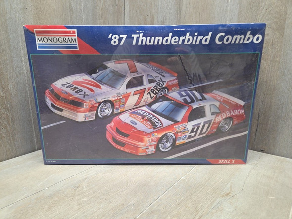Monogram 1/24 Rickie Smith's Motorcraft Pro Stock Thunderbird