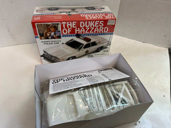 RESALE SHOP - discontinued AMT 707 dukes Sheriff Rosco's Dodge Monaco Police Car B18 #2