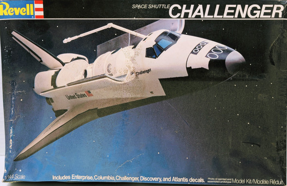 RESALE SHOP - Revell 1:144 Space Shuttle Challenger Plastic Model Kit #4526
