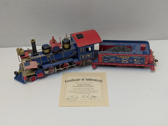 RESALE SHOP - Hawthorne Village ON30 2-6-0 Union Steam Locomotive & Tender - Preowned