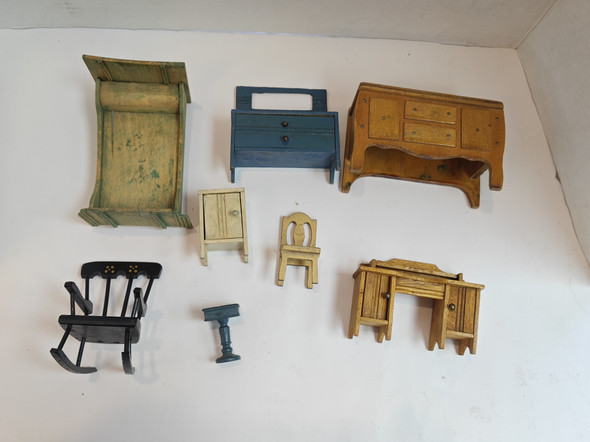 RESALE SHOP - LOT Of 1:12 VTG Various Painted Wooden Furniture Bedroom Set