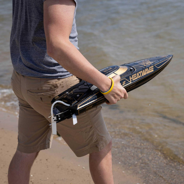 OakridgeStores.com | Pro Boat - Heatwave Recoil 2 V2 26" Self-Righting Brushless RTR RC Boat - 08041V2T1 605482182314