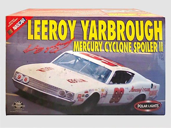 RESALE SHOP - Polar Lights 1/25 NASCAR Yarbrough '69 Mercury Cyclone Spoiler II Model Kit