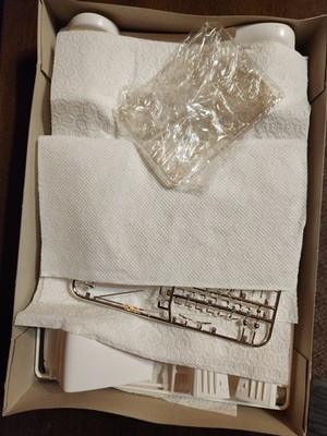 RESALE SHOP - Italeri Cadillac Town Car 1933 Vintage 1/24 Scale Model Kit