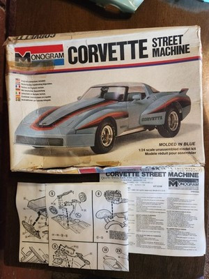 RESALE SHOP - MONOGRAM CORVETTE STREET MACHINE 1:25 MODEL CAR KIT VINTAGE c1979