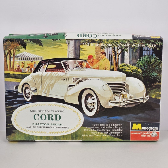 RESALE SHOP - MONOGRAM 1937 CORD PHAETON SEDAN 1:24 MODEL KIT c1994