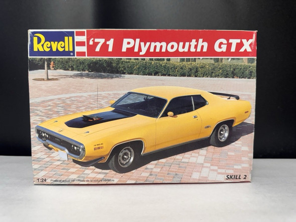 RESALE SHOP - Revell �71 Plymouth GTX 1:24 Scale Model Kit VTG c1995