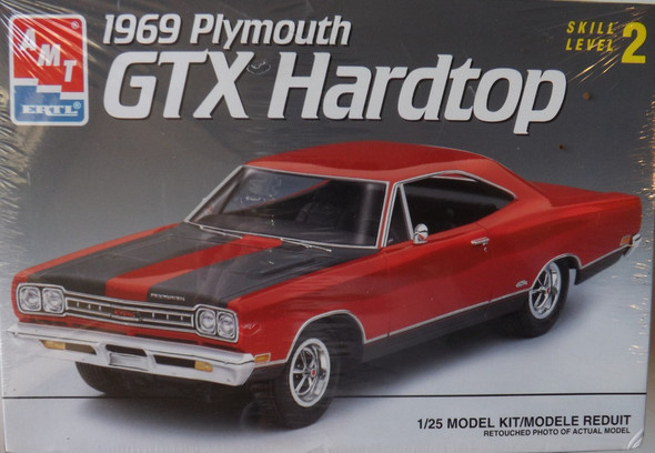 RESALE SHOP - AMT 1969 '69 Plymouth GTX Hardtop 1:25 Scale Plastic Model Kit VTG c1993