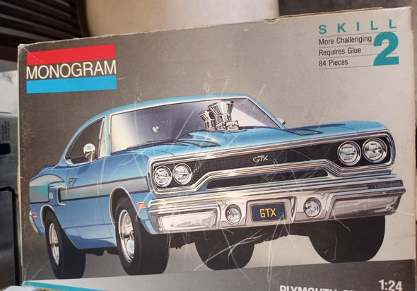 RESALE SHOP - Monogram 1:24 Plymouth GTX Street Machine 2'n1 Model Kit VTG c1986