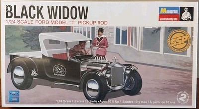 RESALE SHOP - Monogram Black Widow Ford Model T Pick Up Rod 1:24 Pla. Model Kit c2010