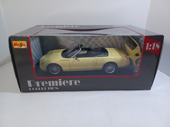 RESALE SHOP - MAISTO Yellow Ford Thunderbird Convertible Show Car 1:18 Scale DieCast c1999