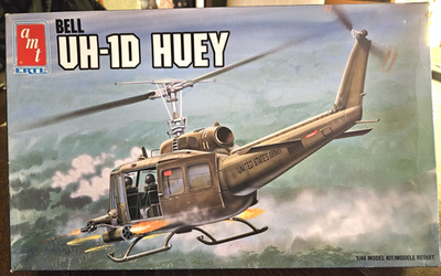 RESALE SHOP - AMT Bell UH-1D Huey 1:48 Helicopter Model Kit c1991