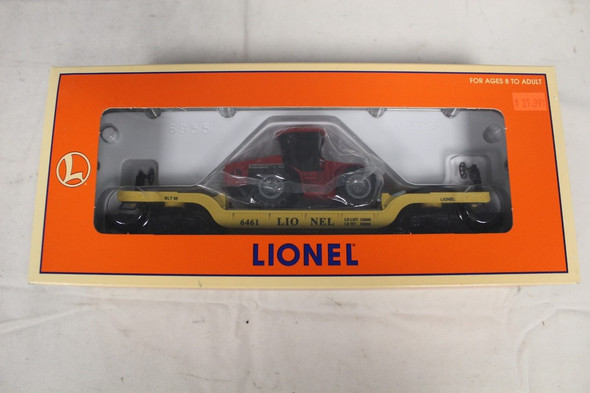 RESALE SHOP - Lionel - 6461 Lionel Depressed Center Flatcar With ERTL Case 4WD Tractor 6-16957