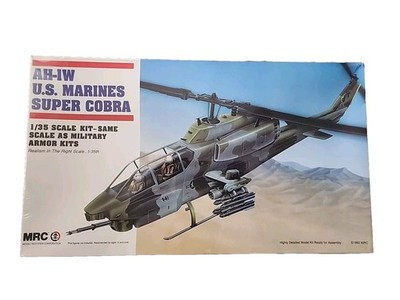RESALE SHOP - MRC Bell AH-W US Marines Super Cobra Helicopter 1:35 Plastic Model Kit c1992