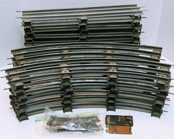 RESALE SHOP - Lot of Lionel PreWar Straight and Curve Track - DOWI-PWTRACK-U4931