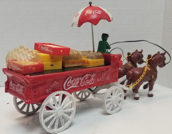 RESALE SHOP - VTG Coca Cola Cast Iron Horse Drawn Carriage with 6 Cola Crates & DEPT 56 Figure - LAHA-COLAHORSE-U5029