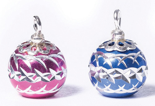 OakridgeStores.com | Creative Little Details - Large Ring Christmas Ornaments - Set of 2 - 1" Scale Dollhouse Miniature - 2142