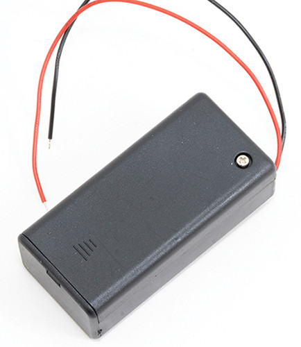 OakridgeStores.com | Creative Reproductions 2 Scale - 9 Volt Battery Box with Cover - Lighting Accessory - 1:12 Scale Dollhouse Miniature - 910