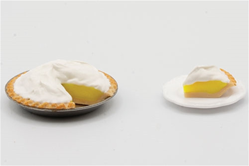 OakridgeStores.com | LA Artisan Miniatures - Lemon Pie and Slice - 1:12 Scale Dollhouse Miniature - 122