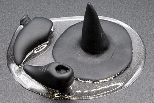 OakridgeStores.com | LA Artisan Miniatures - Melted Witch - 1" Scale Dollhouse Miniature Accessory - 132