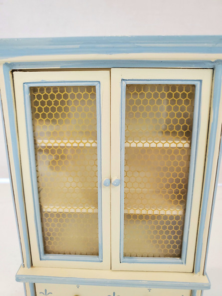 RESALE SHOP - VTG 1:12 Hutch - reinterpreted - BOST-HUTCH-NS5792