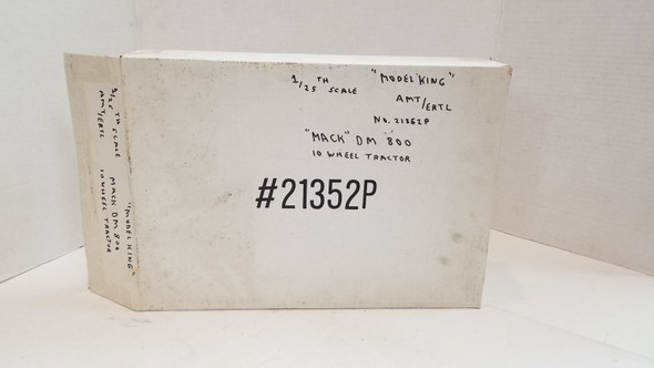 RESALE SHOP - PRISTINE!! original shipping box AMT/Model King Mack DM 800 1/25 Scale Model Kit - PAER-21352P-NS5750