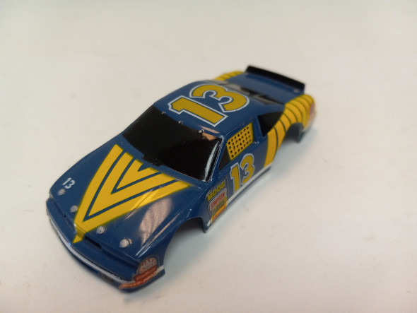 RESALE SHOP - ROKAR / Life Like Slot Car Body HO Scale Stock Car Yellow/ Blue #13 - SHGU-059-LN5452