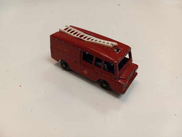 RESALE SHOP - Matchbox by Lesney Series No. 57 Land Rover Fire truck Ok Condition - TERO-026-U5285