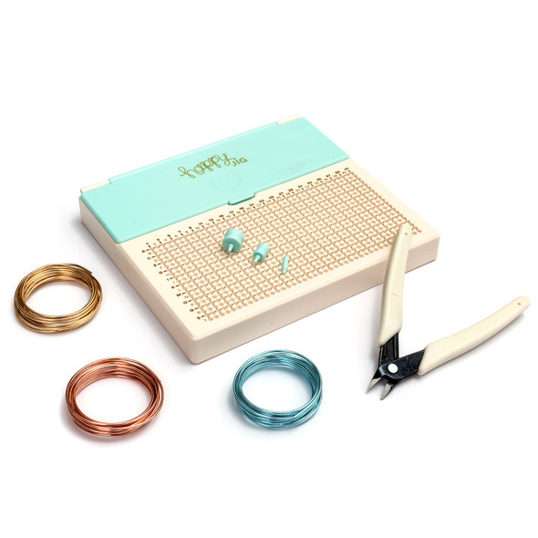 OakridgeStores.com | We R Makers - Happy Jig - Wire Working Jig with Pegs, Tool & Wire - 660250 633356602507