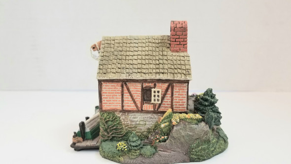 RESALE SHOP - VTG Hawthorne Village Ferryman's Cottage #1282A - BABE-1282A-NS5923