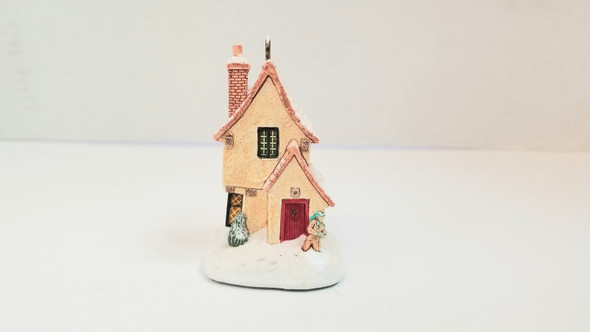 RESALE SHOP - VTG Lilliput Lane 1997 Christmas Ornament #L2061 - BABE-CHRISTMASORNAMENT-NS5928