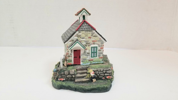 RESALE SHOP - VTG Hawthorne Village Meadowbrook Schoolhouse #1847A - BABE-SCHOOLHOUSE-NS5910