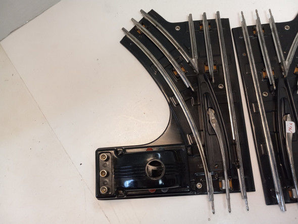 RESALE SHOP - Lionel Track Set Of 2 Left/Right Switches - DOWI-LRSWITCH-U6030