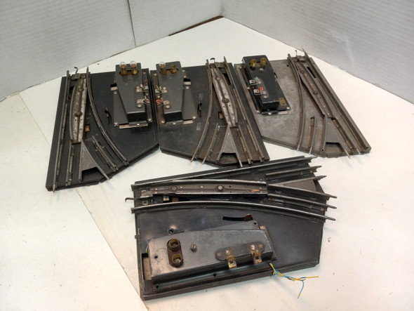 RESALE SHOP - VTG American Flyer S Gauge Set Of 4 Switches - untested - DOWI-SWITCH1-NOB6025