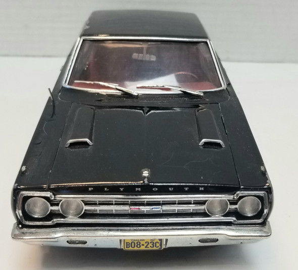 RESALE SHOP - Daimler Chrysler 1967 Plymouth "Belvedere" GTX Die cast Promotions 1:18 - JEPA-1967PLYTHGTX-U5543