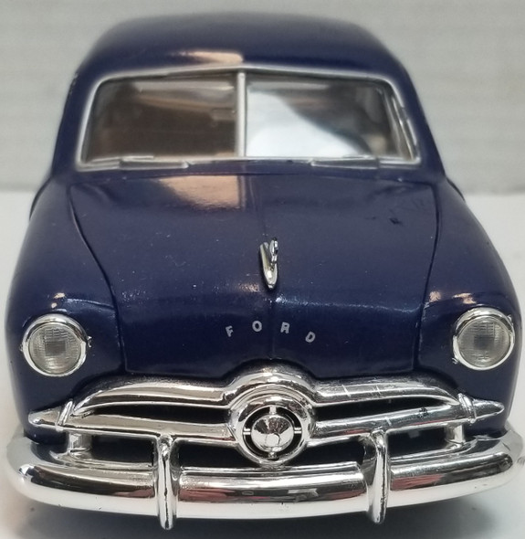 RESALE SHOP - Motor Max 1949 Ford Coupe 1/24 (READ) - JEPA-49FORD-U5546