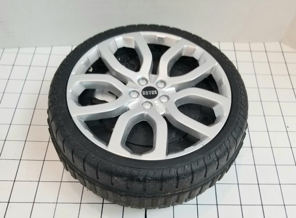 RESALE SHOP - Unbranded Used Range Rover Street Wheels for Childrens Ride on Vehicle - STORE-RANGEWHEEL-U5832