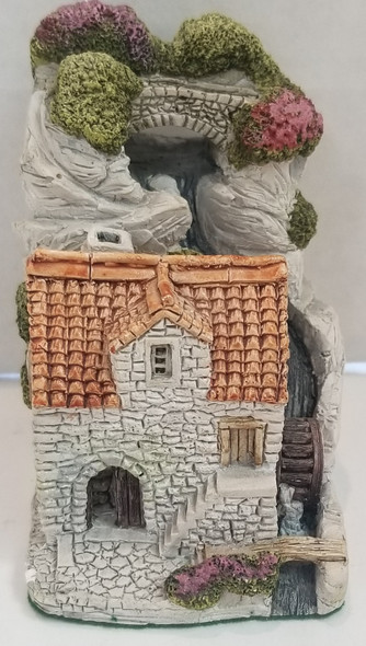 RESALE SHOP - VTG Ceramic Mill Cottage made by Fraser Creations - BABE-MILL-LN6144