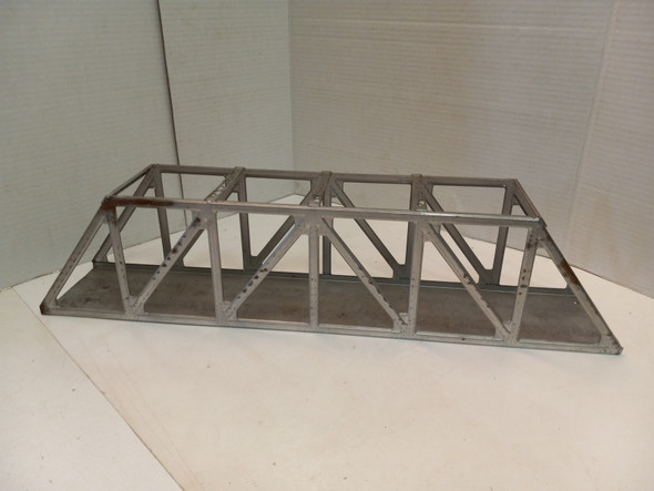RESALE SHOP - Vintage Lionel No. 316 Metal 24� Trestle Bridge for O scale/gauge Trains - WINO-316-U6051